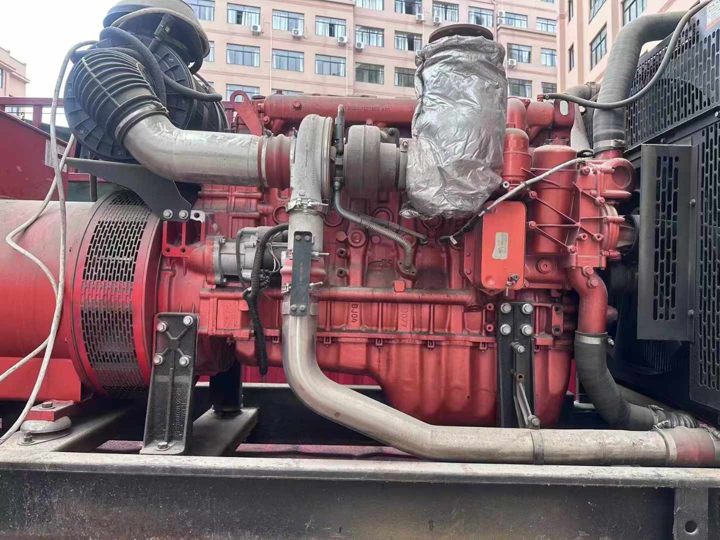 扎鲁特如何选择适合 600kW 柴油发电机组的过载保护器？