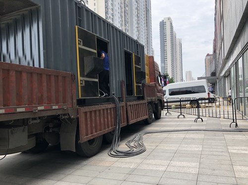 扎鲁特低温环境下，柴油发电机组电池充满电的具体时间受哪些因素影响？